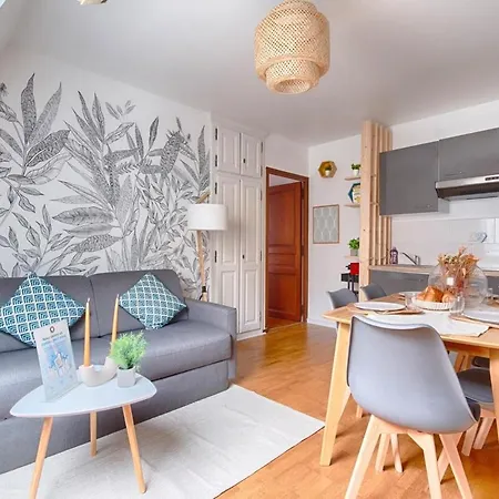 Near To Saint Lazare - 6p Appartement Parijs